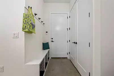 1615 Holly Street #1, Austin, TX 78702 - Photo 21
