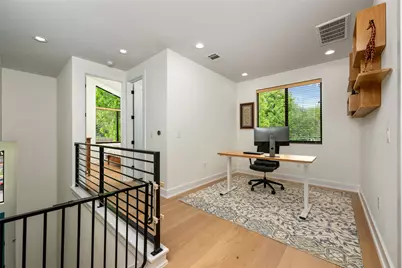 1615 Holly Street #1, Austin, TX 78702 - Photo 27