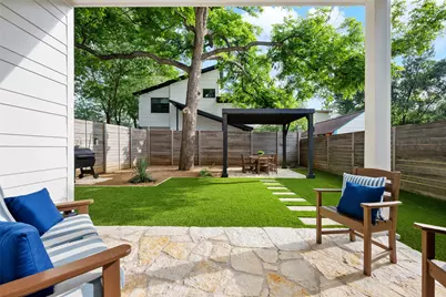 1615 Holly Street #1, Austin, TX 78702 - Photo 23