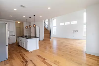 7111 Mowbray Street, Austin, TX 78741 - Photo 9