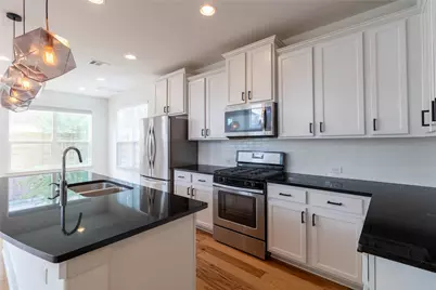 7111 Mowbray Street, Austin, TX 78741 - Photo 11