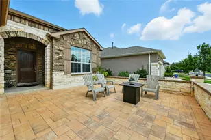 107 Calhoun Ln, Georgetown, TX 78633 - Photo 3