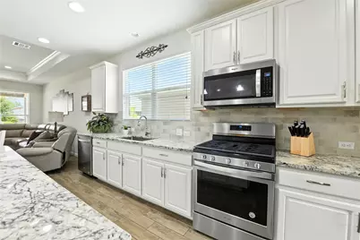 107 Calhoun Lane, Georgetown, TX 78633 - Photo 5