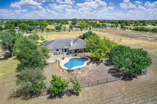 1900 Co Rd 130, Hutto, TX 78634 - Photo 37