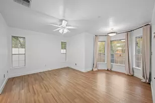182 Elm Wood Dr, Elgin, TX 78621 - Photo 19