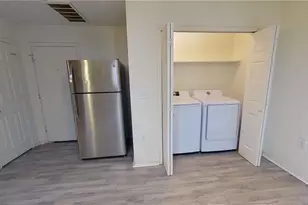 2118 Nogales Trail, Austin, TX 78744 - Photo 7