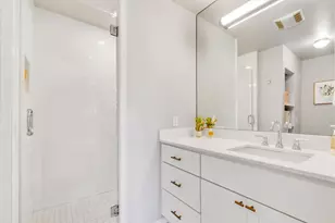 3601 Las Colinas Dr, Austin, TX 78731 - Photo 17