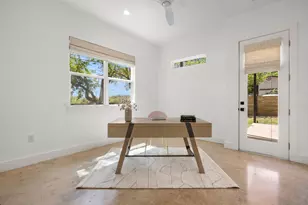 1201 Luna St, Austin, TX 78721 - Photo 13