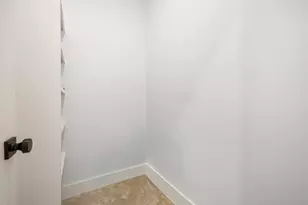 1201 Luna St, Austin, TX 78721 - Photo 27