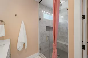 1201 Luna St, Austin, TX 78721 - Photo 21