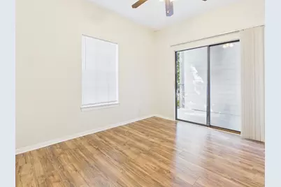203 E 31st Street #204, Austin, TX 78705 - Photo 11