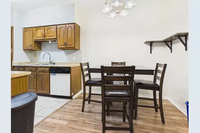 203 E 31st Street #204, Austin, TX 78705 - Photo 3