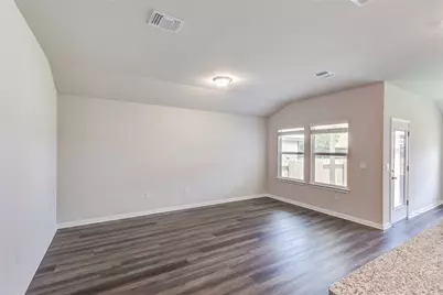 4905 Hazelnut Lane, Del Valle, TX 78617 - Photo 7