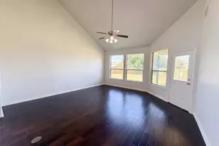 234 Wells Bend, Hutto, TX 78634 - Photo 9