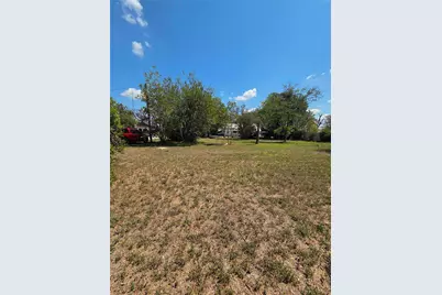 209 W South Street, Kyle, TX 78640 - Photo 5