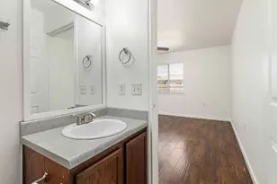 12524 Sky Harbor Dr, Del Valle, TX 78617 - Photo 15