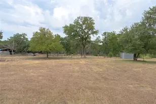 1100 Ramms Dr, Florence, TX 76527 - Photo 35