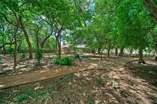 7709 Menchaca Rd, Austin, TX 78745 - Photo 33