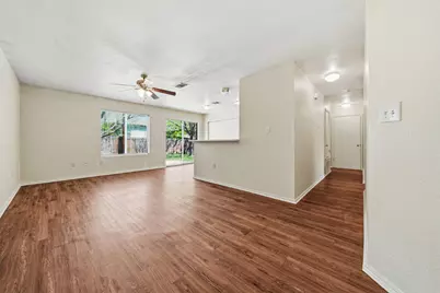 1910 Steeds Crossing, Pflugerville, TX 78660 - Photo 5