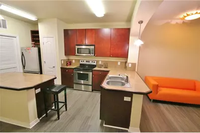 2505 San Gabriel Street #506, Austin, TX 78705 - Photo 5