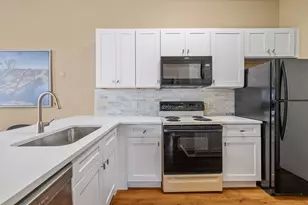 2802 Nueces St, Austin, TX 78705 - Photo 3