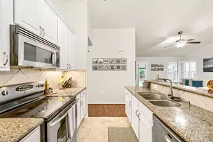 302 Ryan Ln, Georgetown, TX 78628 - Photo 9