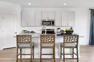 14112 Edna Maxine Walk, Del Valle, TX 78617 - Photo 5