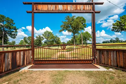 212 Meuth Cemetery Road, Red Rock, TX 78662 - Photo 21