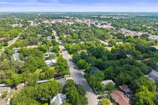 700 S Church St, Lockhart, TX 78644 - Photo 3