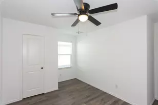 544 Rancho Del Cielo Loop, Jarrell, TX 76537 - Photo 25