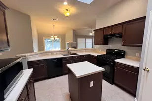 20901 Jumpers Delight Ln, Pflugerville, TX 78660 - Photo 11