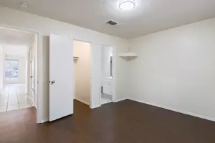 1915 Prairie Knoll Ct, Austin, TX 78758 - Photo 7