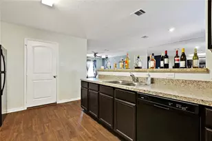 712 Cleary Ln, Jarrell, TX 76537 - Photo 15