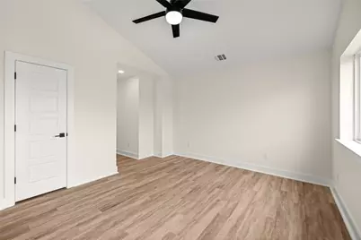 21201 Portsmouth  #2 Cove, Lago Vista, TX 78645 - Photo 17