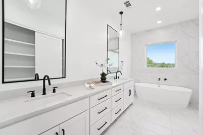 116 Mitchell Creek Drive, Horseshoe Bay, TX 78657 - Photo 7