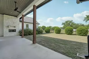 116 Mitchell Creek Dr, Horseshoe Bay, TX 78657 - Photo 11