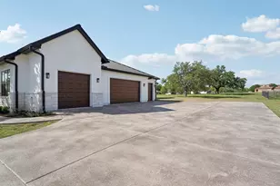 116 Mitchell Creek Dr, Horseshoe Bay, TX 78657 - Photo 11