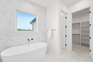 116 Mitchell Creek Dr, Horseshoe Bay, TX 78657 - Photo 9