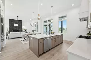 116 Mitchell Creek Dr, Horseshoe Bay, TX 78657 - Photo 5