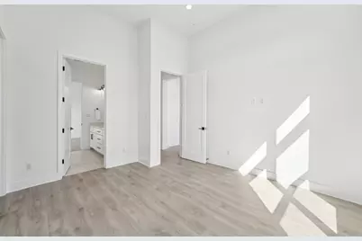 116 Mitchell Creek Drive, Horseshoe Bay, TX 78657 - Photo 25