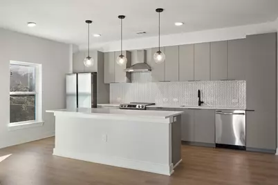 2500 Longview Street #222, Austin, TX 78705 - Photo 3