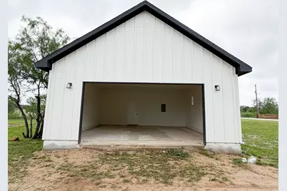 138 Blushing Drive, Cedar Creek, TX 78612 - Photo 9