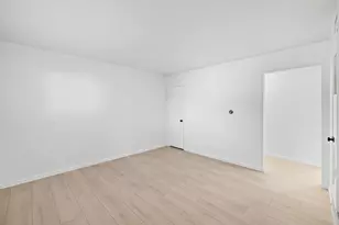 806 E 13th St, Georgetown, TX 78626 - Photo 15