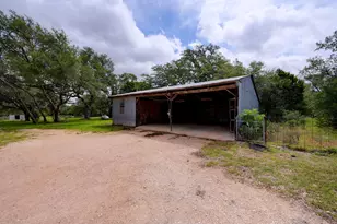 364 Nameless Rd, Driftwood, TX 78619 - Photo 29