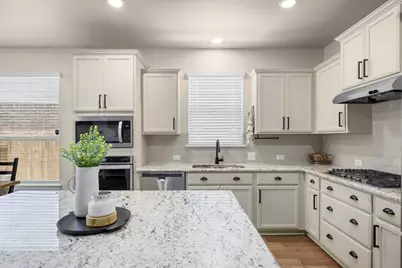 19820 E Rhiannon Lane, Pflugerville, TX 78660 - Photo 5