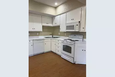 2612 San Pedro Street #117, Austin, TX 78705 - Photo 19