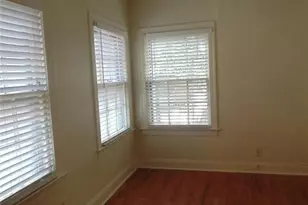 912 W 22nd 1/2 St, Austin, TX 78705 - Photo 7