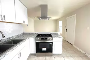 6510 Hickman Ave, Austin, TX 78723 - Photo 7