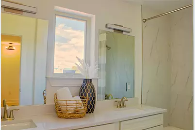 300 Tesla Circle Circle, Austin, TX 78681 - Photo 15