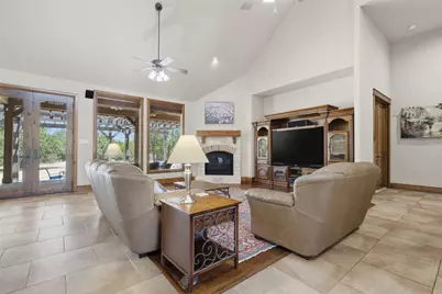 438 Patricia Road, Georgetown, TX 78628 - Photo 9